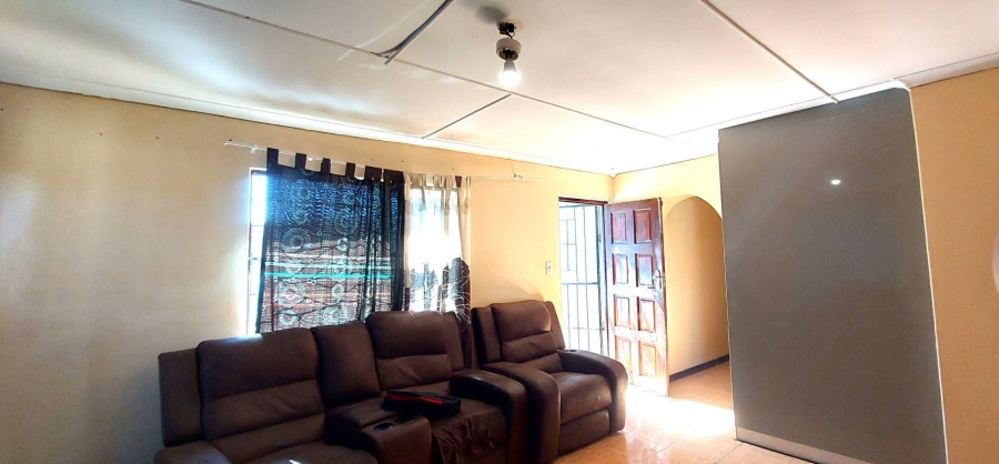 3 Bedroom Property for Sale in Highgate Eastern Cape